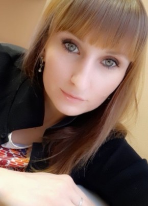 Ксения, 32, Россия, Новосибирск