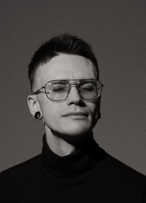 Павел из Воронежа 33 года
