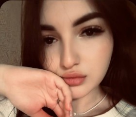 Aleksandra, 25, Svetlograd