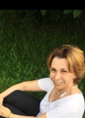 Алена, 54, Россия, Санкт-Петербург