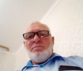 Boris, 62, Enem
