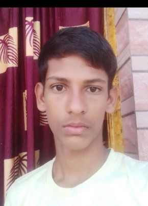 Adam Mujavar, 18, India, Bangalore