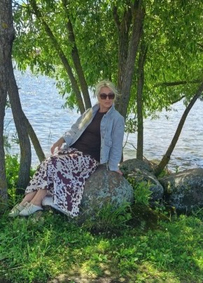 Ирина из Новомосковска 54 года