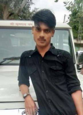 Lakhan, 20, India, Tīkamgarh