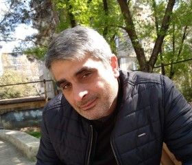 koba, 49, Batumi