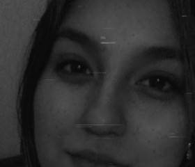 Naina, 19, Union City (State of New Jersey)