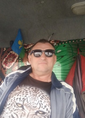 Виталий Зайчиков, 56, Россия, Омск