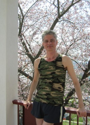 Илья, 58, Россия, Екатеринбург