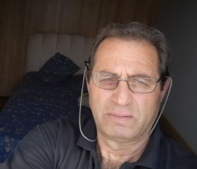 Moris, 63, Rust avi