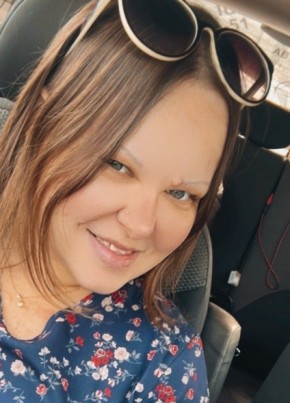 Anna, 35, Russia, Simferopol