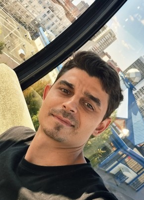 Дим из Нового Уренгоя 33 года
