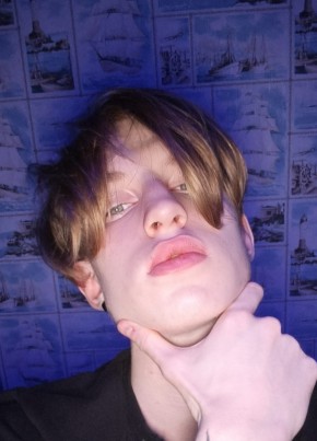 Дмитрий из Смоленска 19 лет
