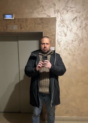 Антон из Волгограда 42 года