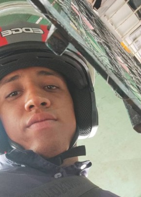 Carlos, 19, Venezuela, Guatire