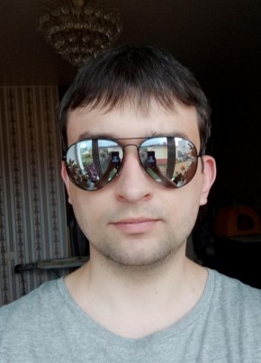 Роман, 37, Россия, Иваново