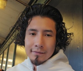 Miguel, 24, Manhattan (State of New York)