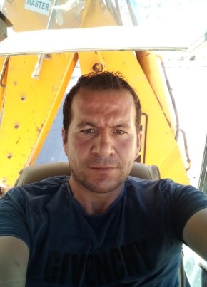 Erol, 34, Türkiye Cumhuriyeti, Karakoçan