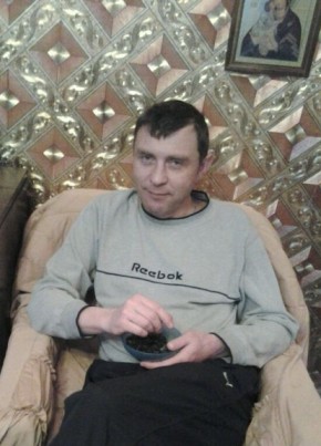 Игорь из Советской Гавани 54 года