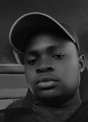 Brian, 25, Saudi Arabia, Riyadh