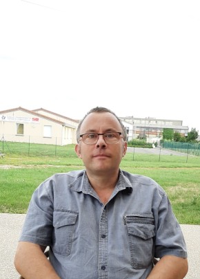 Serge , 51, République Française, Caluire-et-Cuire