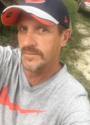 Raymond, 56, United States of America, Richmond (Commonwealth of Virginia)