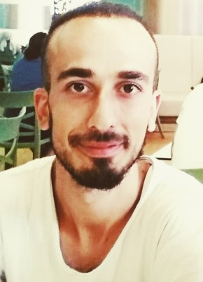 Yalçın, 29, Türkiye Cumhuriyeti, Malatya