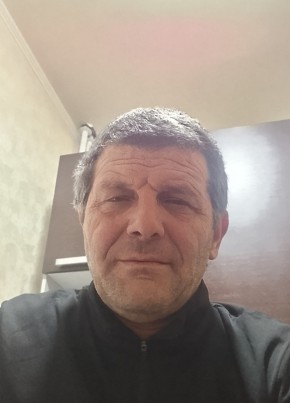 Керим из Хасавюрта 49 лет