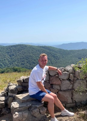 Sasha, 32, Russia, Vologda