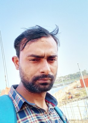 Manoj kumar, 33, India, Surat