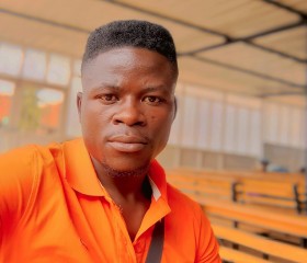 Safi, 29, Kigali