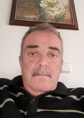 Γιάννη , 58, Ελληνική Δημοκρατία, Πειραιεύς