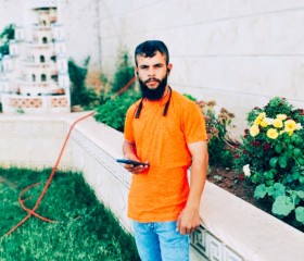 Fuhdu, 22, Paris