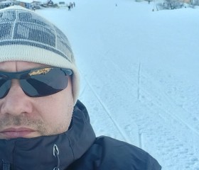 Pavel Lichter, 43, Tbilisi
