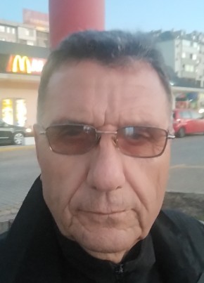 Кънчо Кънев, 67, Република България, Бургас