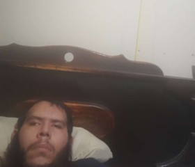 Ale, 23, San Miguel