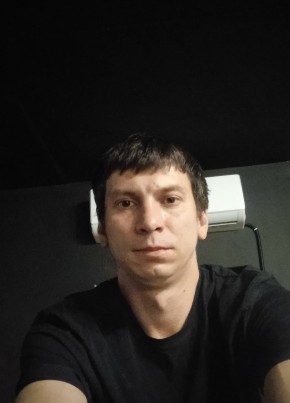 Олег, 35, Россия, Санкт-Петербург