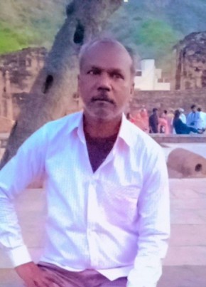Akbar Shaikh, 52, India, New Delhi