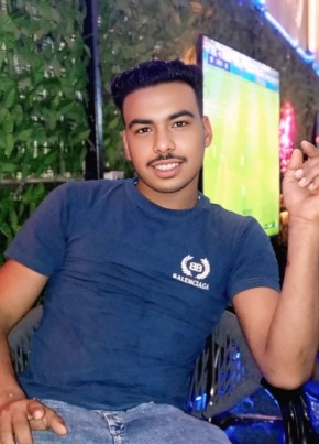 حبيب الملايه из القاهرة 18 лет