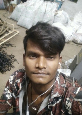 Alokkumar, 18, India, Quthbullapur