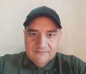 Néstor, 42, Asuncion