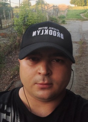 Роман, 31, Россия, Северск