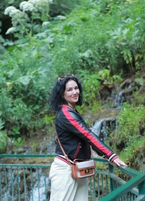 Gulya из London 47 лет