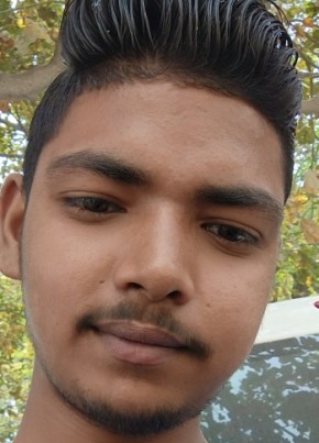 Ijhar Ahmad, 19, India, Delhi