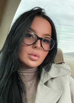 Margo из Budapest 28 лет