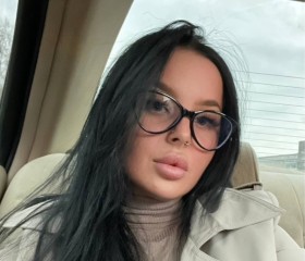 Margo, 27, Budapest