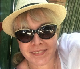 Arina, 55, Moscow