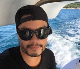 ilya, 40 лет, Nha Trang