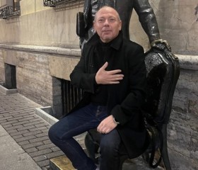 Maksim, 50, Saint Petersburg