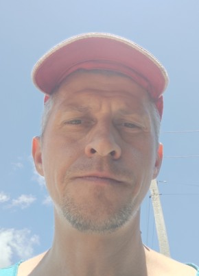 Олег из Воронежа 39 лет