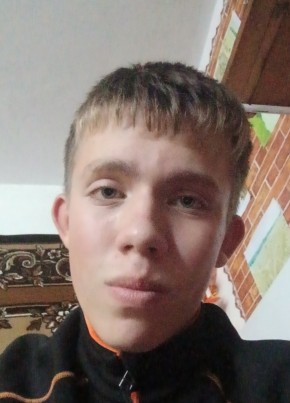 Влад, 20, Україна, Кам’янка